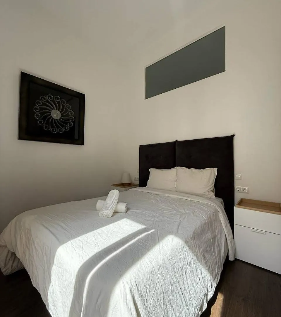 Centric 2 Bedroom Apartment Barcelona Spain