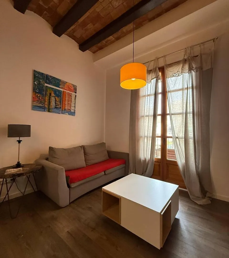 Centric 2 Bedroom Apartment Barcelona